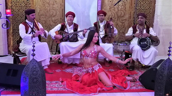 Orquesta árabe andalusí y danzarina del vientre